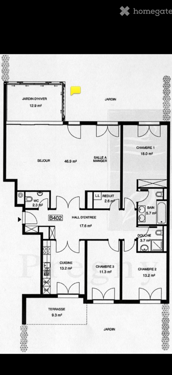Spacious 6.5-Room Ground Floor Apartment with Private Garden and Terrace 45