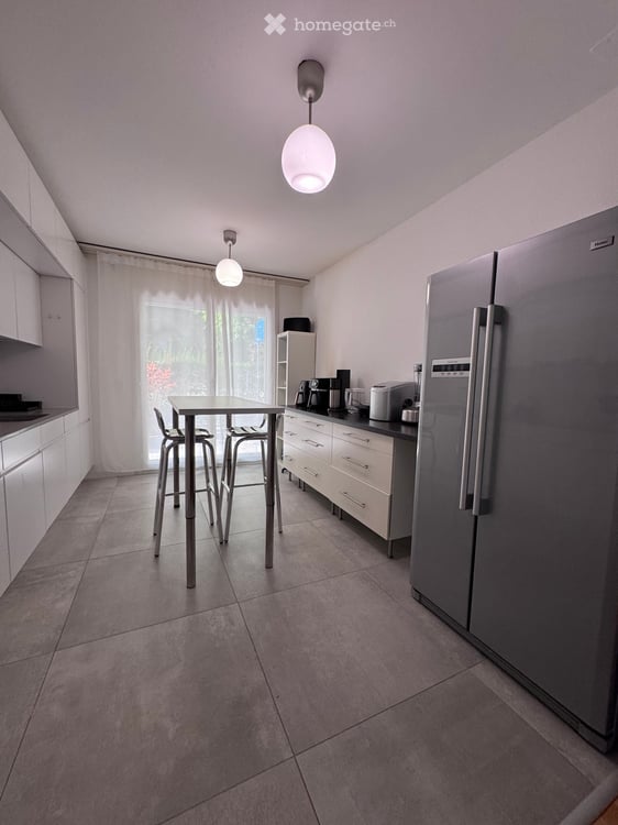 Spacious 6.5-Room Ground Floor Apartment with Private Garden and Terrace 46