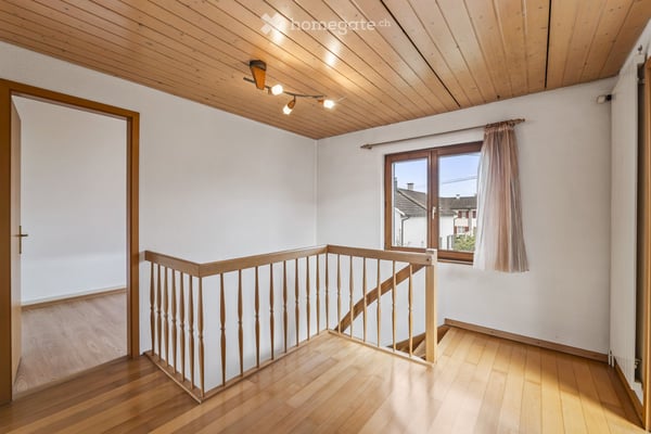 Charmantes 4.5 Zimmer EFH an sonniger Lage und ruhigem Wohnquartier 6
