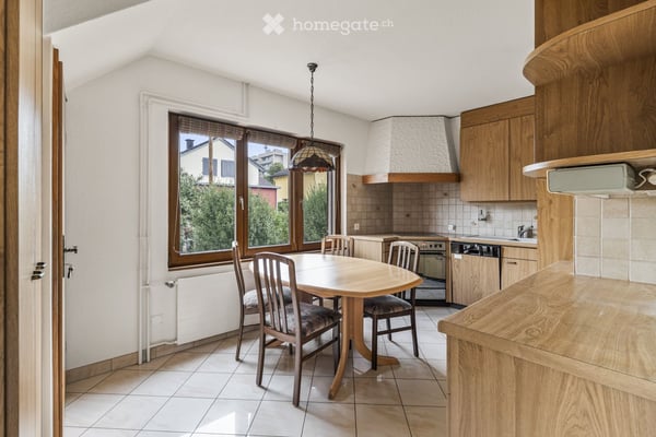 Charmantes 4.5 Zimmer EFH an sonniger Lage und ruhigem Wohnquartier 4