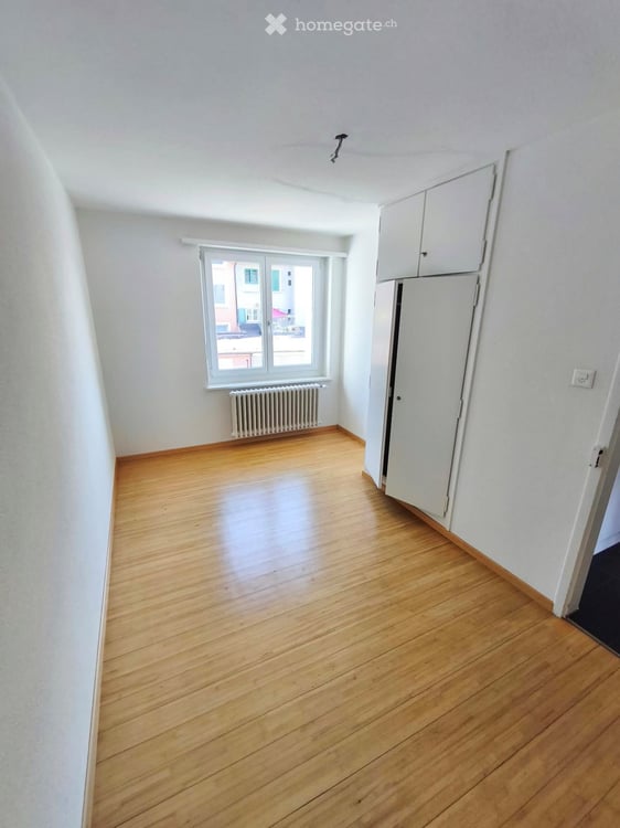 Moderne 3-Zimmer-Wohnung mit Balkon und Aussicht in Brugg 5