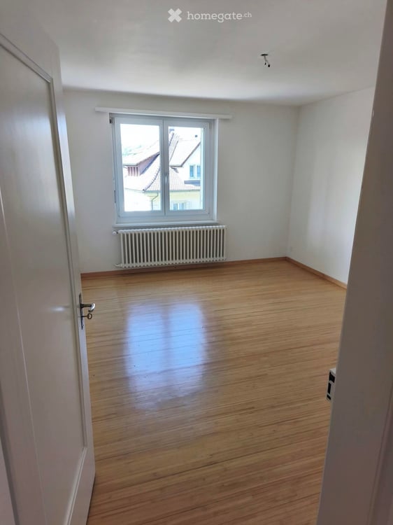 Moderne 3-Zimmer-Wohnung mit Balkon und Aussicht in Brugg 6