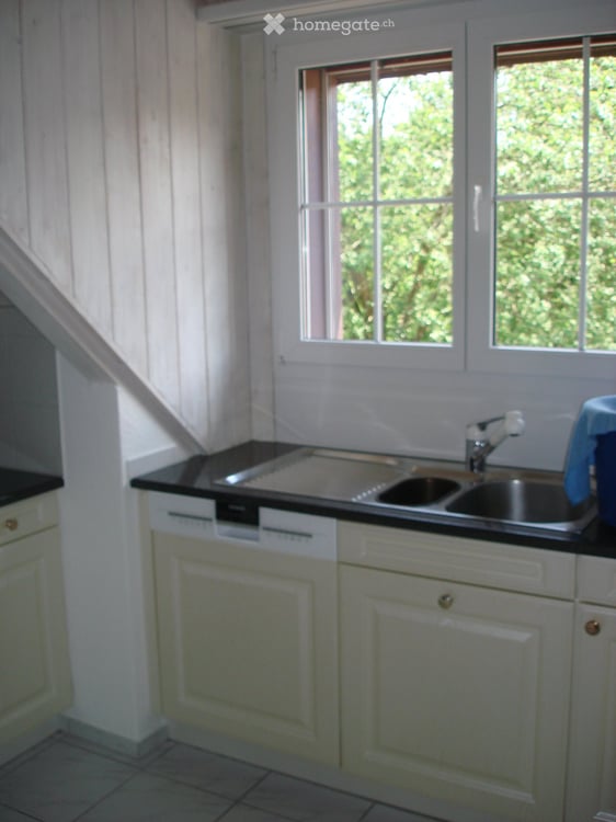 Charmante 5-Zimmer-Maisonette-Wohnung in Hittnau 6