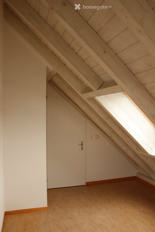 Charmante 5-Zimmer-Maisonette-Wohnung in Hittnau 10