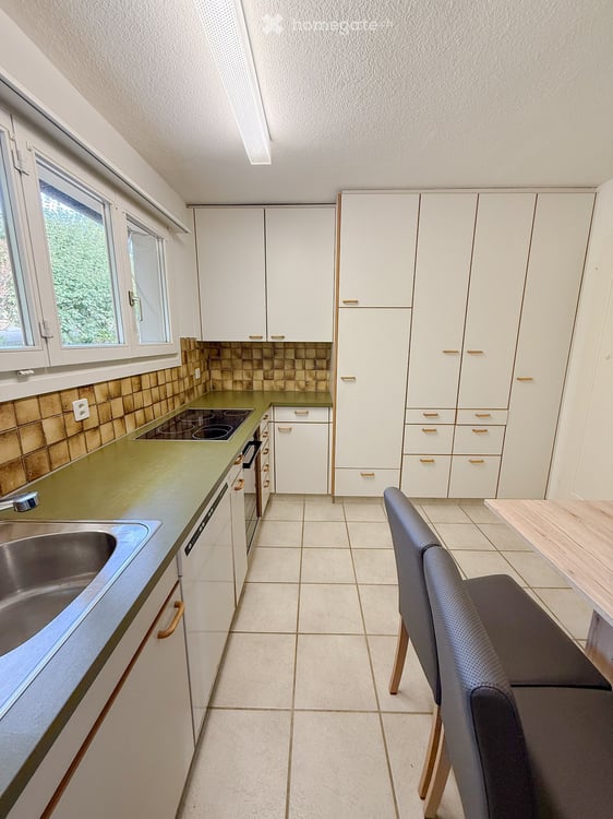 Charmante 6.5 Zi-Wohnung im Grünen 2
