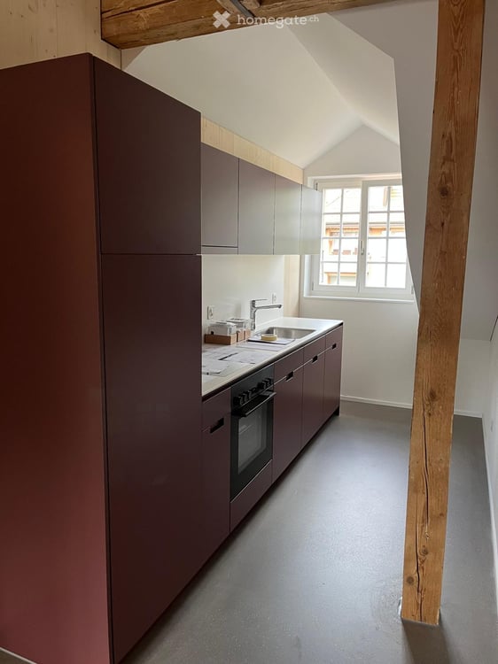Moderne 4-Zimmer-Dachgeschosswohnung in Liebefeld – Neubau sofort verfügbar! 2