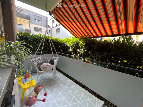 Ruhig gelegene 3.0 Zimmer-Wohnung mit Balkon im Grünen 2