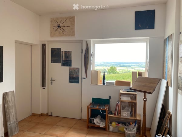 Einfamilienhaus mit traumhafter Aussicht und eigenem Rebberg 16