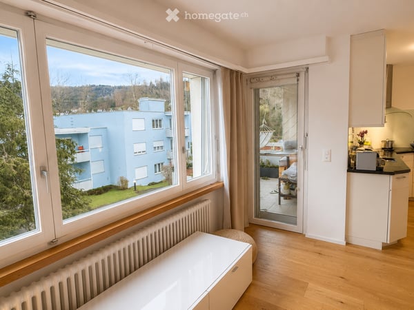 Charming Furnished 2.5-Room Apartment in Zürich-Albisrieden 4