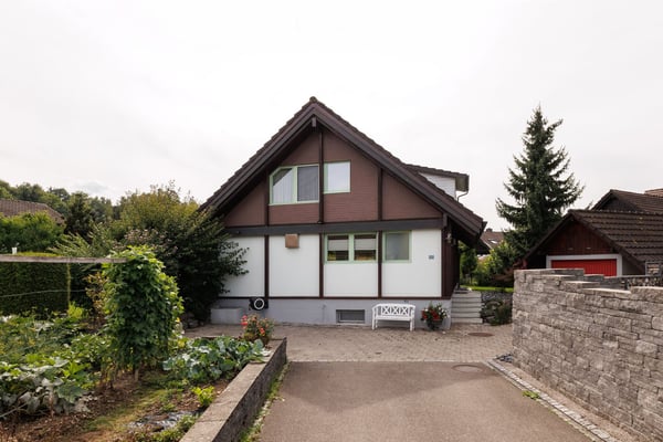 Ihr neues Zuhause mit Gartenidylle – stilvoll wohnen im beliebten Quartier 