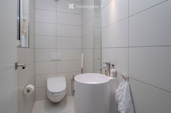 Luxuriöses 2½-Zimmer-Penthouse mit Atelier und einzigartiger 180-Grad-Seesicht 9
