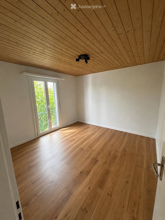 Grosszügiges Doppeleinfamilienhaus in Rorschach, Komplettrenovation 2024 17