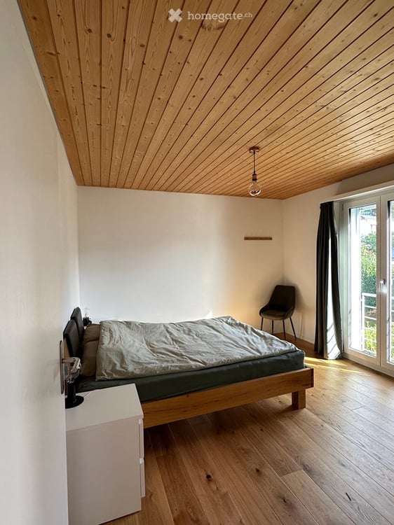 Grosszügiges Doppeleinfamilienhaus in Rorschach, Komplettrenovation 2024 18
