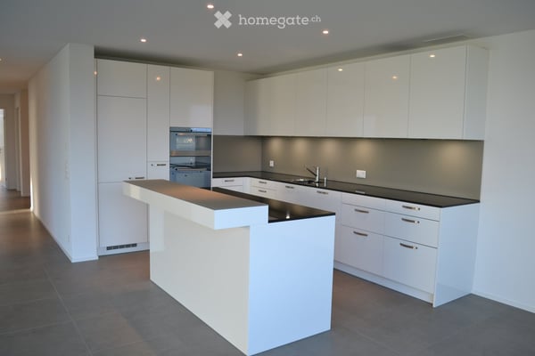 Helle 4.5-Zimmer-Wohnung mit Balkon und schöner Aussicht in Udligenswil 3