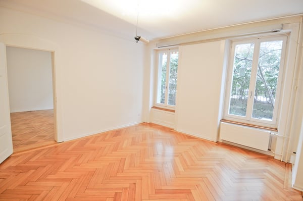 Stilvolle 4-Zimmer-Geschäftsräume im Parterre beim Breitenrainplatz 2
