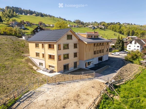 Vollholz 5.5 Zimmer Maisonettewohnung, Neubau in ruhiger Lage – Lutzenberg AR 4