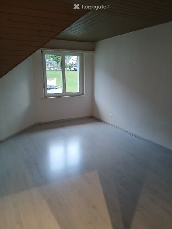5.5-Zimmer Maisonette-Wohnung in Schübelbach, sofort verfügbar! 11