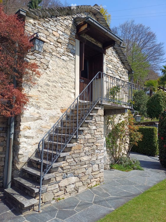Charmantes Rustico in Agarone – 2-Zimmer-Steinhaus mit atemberaubendem Ausblick zu vermieten 4