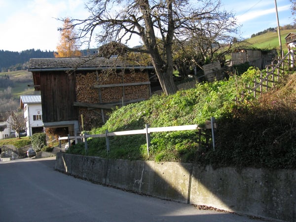 Charmante 4.5- (3.5) Zimmer-in Hausprojekt zu kaufen in Luven, Graubünden 8