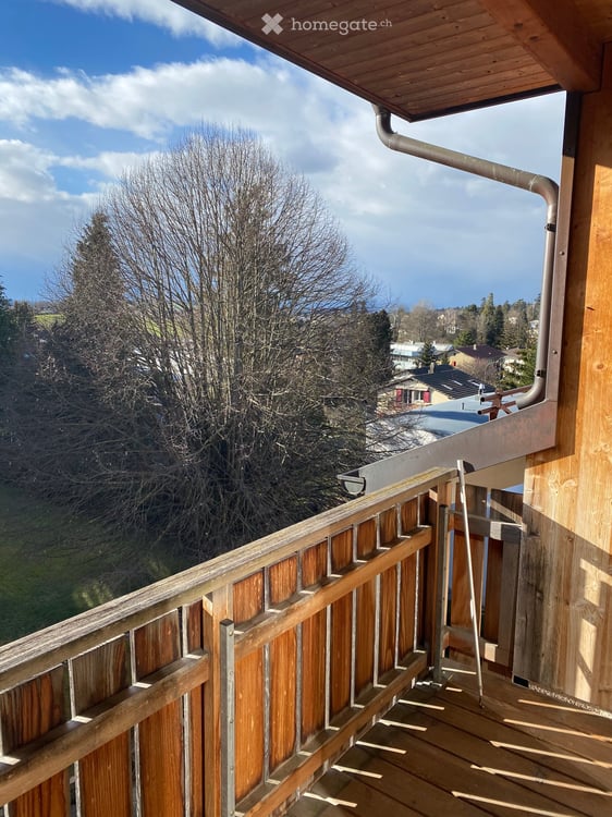 Très beau 3.5 pièces mansardé - sehr schöne 3.5-Dachzimmerwohnung 8