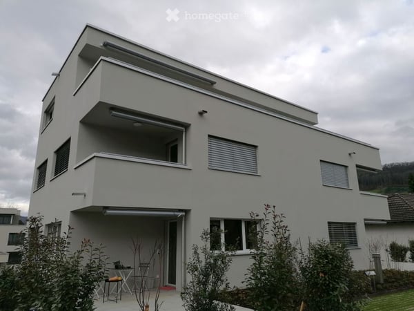 Moderne 2,5-Zimmer-Wohnung in Thürnen