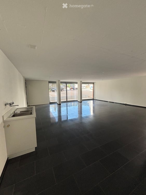 Büro oder Praxisraum in Altendorf 2