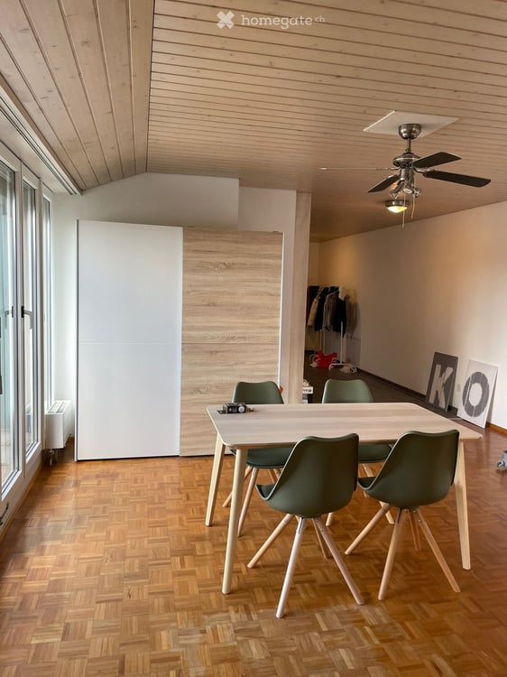Charmante 2.5-Zimmer-Dachgeschosswohnung in Regensdorf – sofort verfügbar! 5