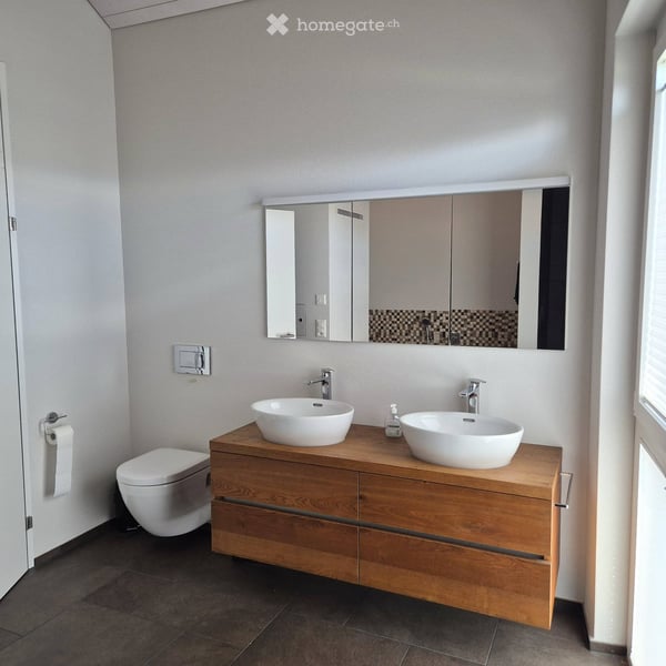6.5-Zimmer-Reihen-Eckhaus im Herzen von Mettmenstetten 7