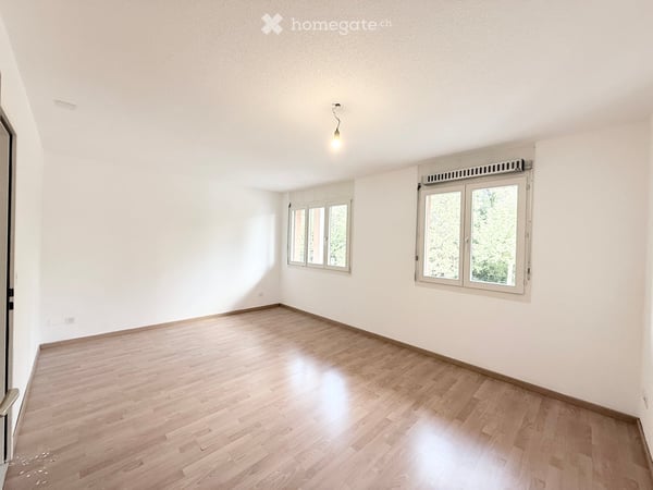 Charmante 4.5-Zimmer-Maisonette-Wohnung mit Garten 3