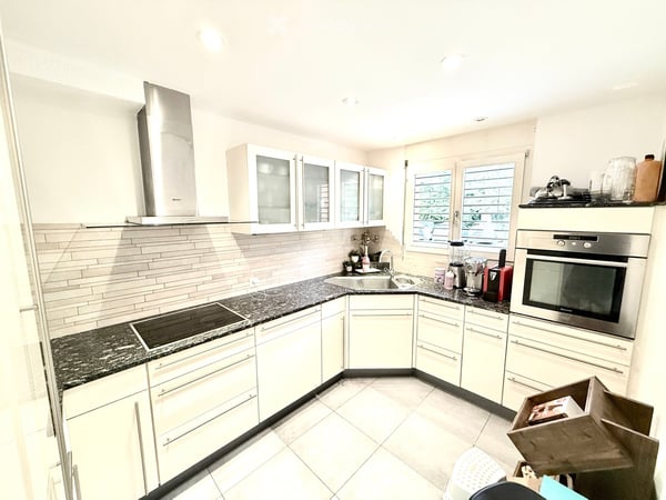 Charmante 4.5-Zimmer-Maisonette-Wohnung mit Garten 7