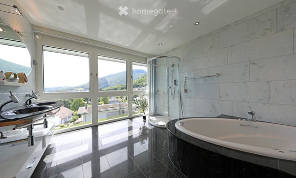 Sonniges, grosszügiges 6-Zimmer Einfamilienhaus mit Pool, Sauna und Alpen-Sicht in Oensingen 16