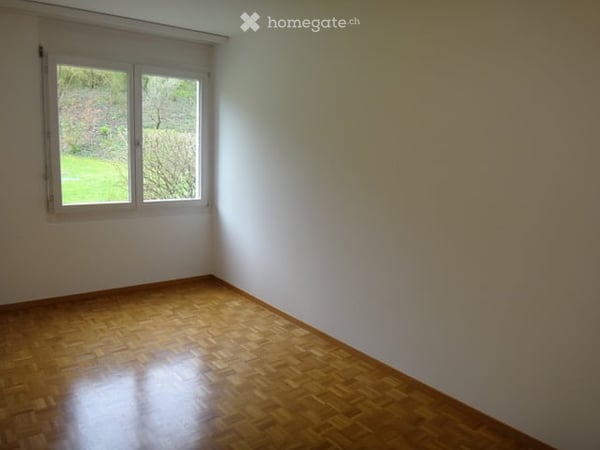 Charmante 4.5-Zimmer-Wohnung mit Aussicht in Ebmatingen 6