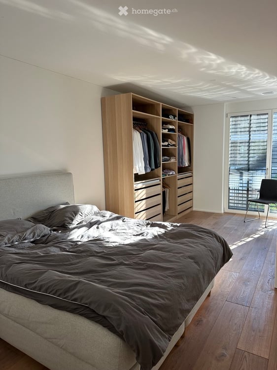 Stilvolle 3.5-Zimmer-Wohnung an ruhiger Lage in Wollerau zu vermieten 5