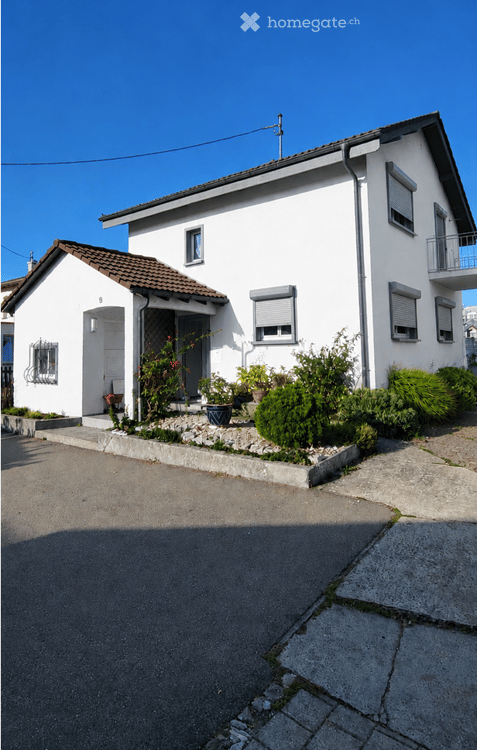 Freistehendes 4.5-Zimmer-Einfamilienhaus mit grossem Garten und Garage in 8181 Höri 2