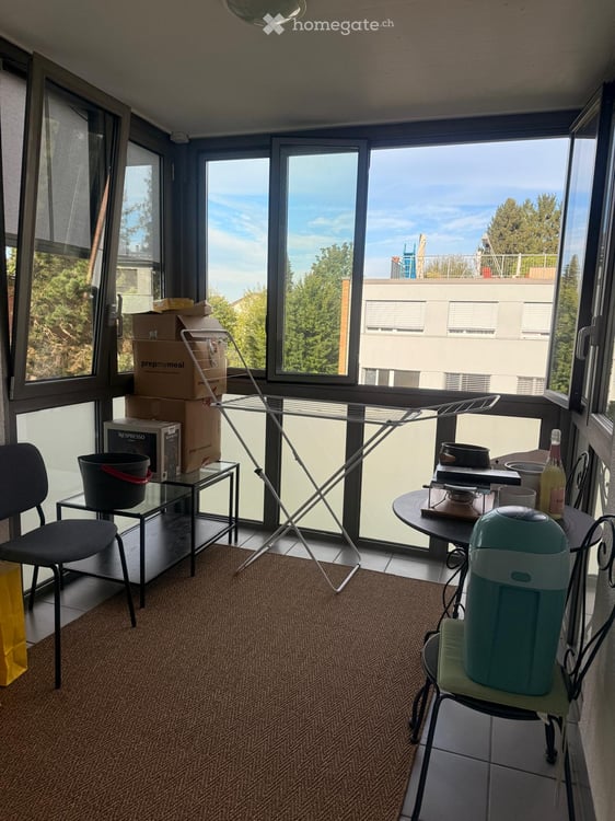 Helle 4-Zimmer-Wohnung mit Balkon in Wallisellen 5
