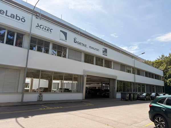 Locaux 286m2 : industries/laboratoires/cabinets – Lausanne, av. Provence 20 2