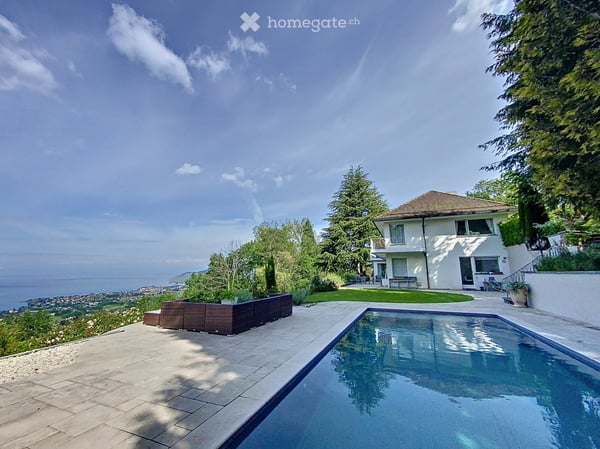 Stunning 7-Room Villa for Rent in Chamby with Panoramic Views 3