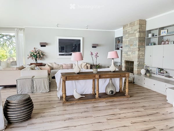 Stunning 7-Room Villa for Rent in Chamby with Panoramic Views 10