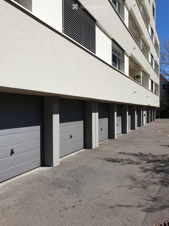 Spacious 4.5-Room Attic Apartment with Two Large Terraces in Dübendorf 13