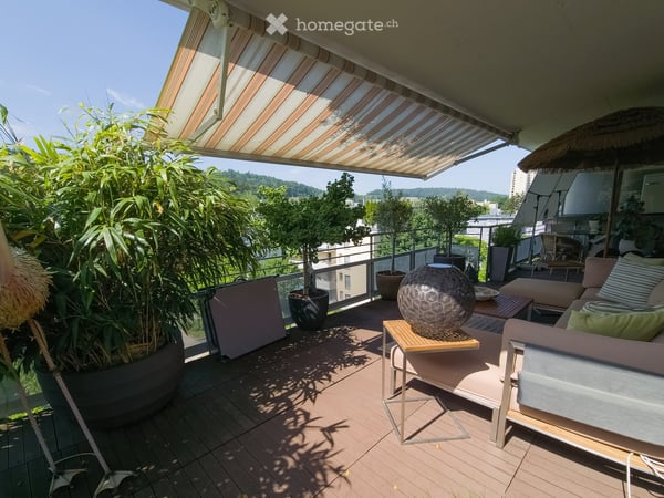 Seltene Gelegenheit in Regensdorf, beste Lage, grosse Terrasse und top Aussicht im 4. OG 6