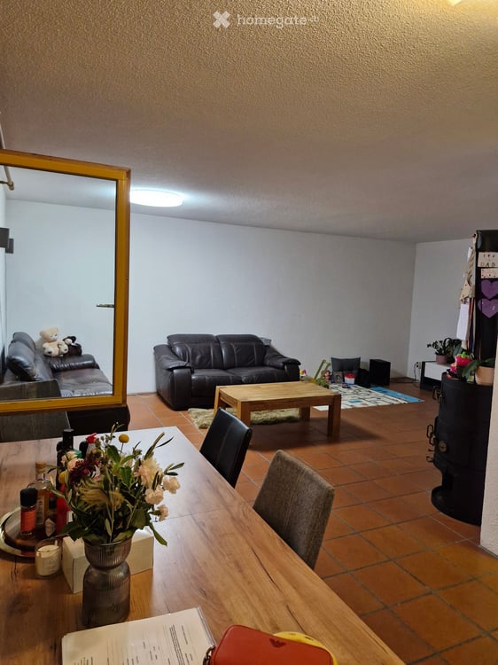 Charmante 3.5-Zimmer-Wohnung in Schänis – ruhige Lage mit Aussicht 4