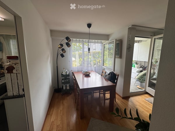 offene 3.5 Zimmer Gartenwohnung in Binningen 3
