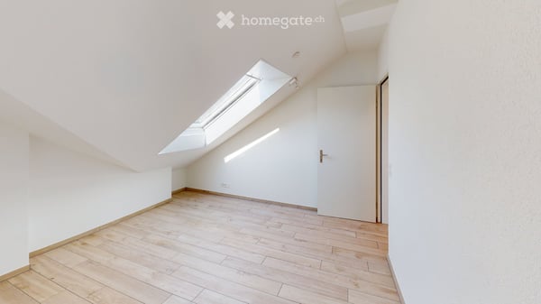 Charmante 4.5-Zimmer-Dachwohnung an der Hauptstrasse in Kölliken 4
