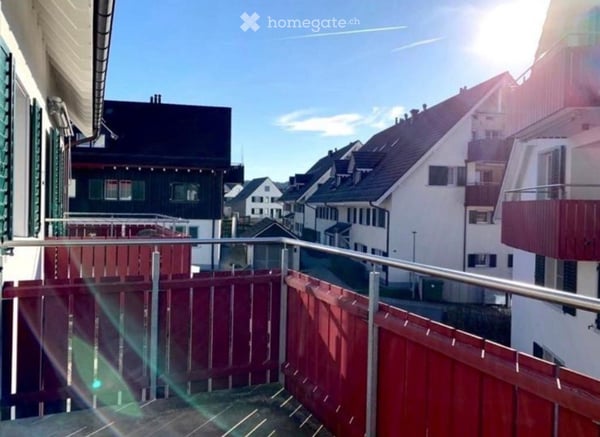 Helle 2.5-Zimmer-Wohnung mit Balkon in Oberhasli 5