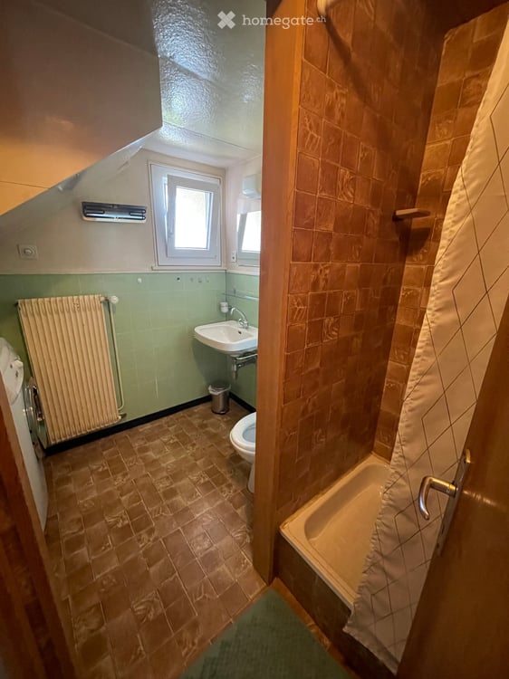 Appartement meublé de 3.5 pièces avec vue sur les montagnes à Salvan 8