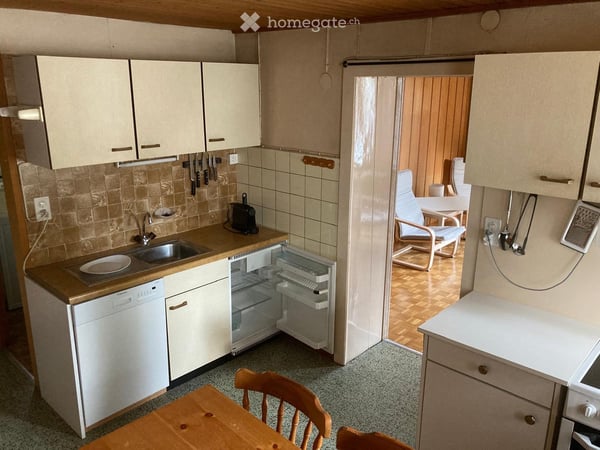 Appartement meublé de 3.5 pièces avec vue sur les montagnes à Salvan 4