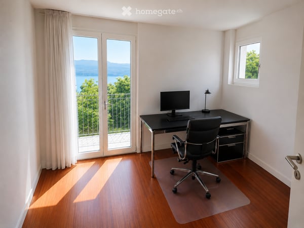 Grosszügige 5.5 Zimmer Wohnung mit Seeblick, Balkon, Hobbyraum und Keller in Erlenbach 3