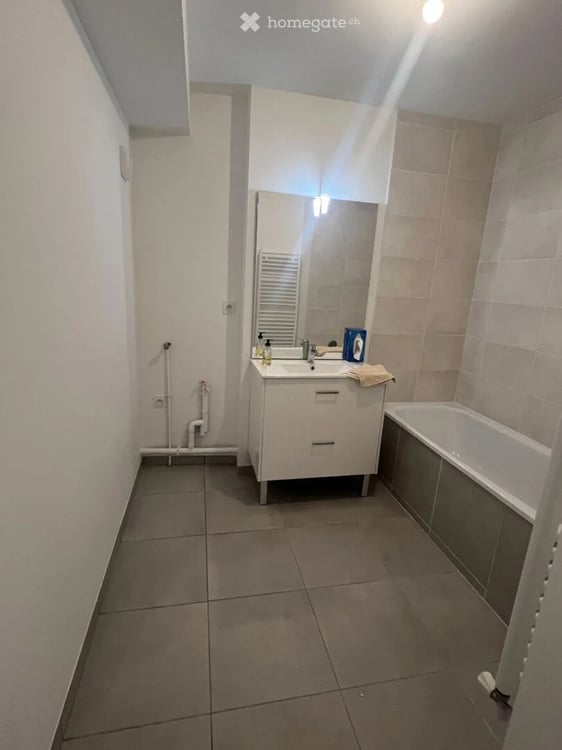 Appartement lumineux de 3 pièces à louer – Steinentorstrasse, Bâle 4