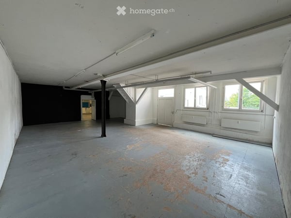 Lager- und Bürofläche im Erdgeschoss in Binningen zu vermieten 6