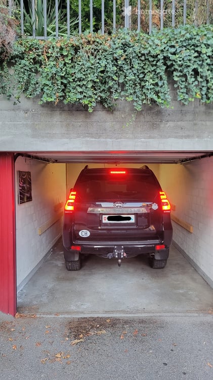 Private Einzelgarage an zentraler Lage in Zürich 2
